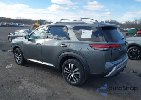 2023 Nissan Pathfinder Platinum 4Wd z USA, uszkodzony, nr VIN 5N1DR3DK4PC270745